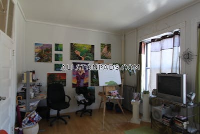 Allston Apartment for rent 5 Bedrooms 2 Baths Boston - $4,849