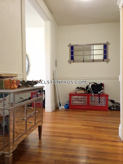 Allston Apartment for rent 1 Bedroom 1 Bath Boston - $2,295 No Fee