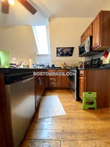 Mission Hill 3 Beds 1 Bath Boston - $5,280 50% Fee