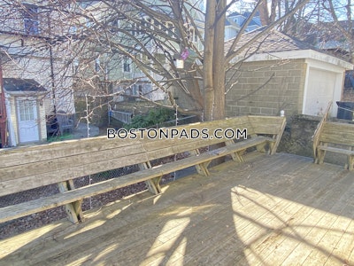 Medford 3 Bed 1 Bath MEDFORD  Tufts - $3,300