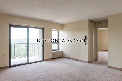 Brookline 1 Bed 1 Bath BROOKLINE- BOSTON UNIVERSITY $2,435  Boston University - $2,740