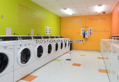 Brookline 2 Bed 1 Bath BROOKLINE- BOSTON UNIVERSITY $3,240  Boston University - $3,915