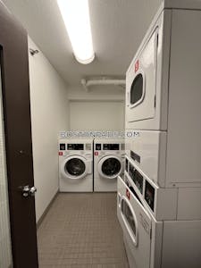 Downtown 1 Bed 1 Bath BOSTON Boston - $4,106 No Fee