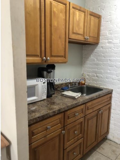 Mission Hill 2 Beds 1 Bath Boston - $3,045