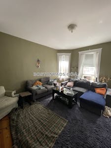 Brighton 3 Beds 1 Bath Boston - $3,650