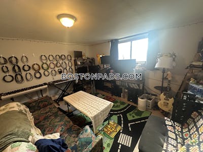 Brighton 2 Bed 1 Bath BOSTON Boston - $2,900 No Fee