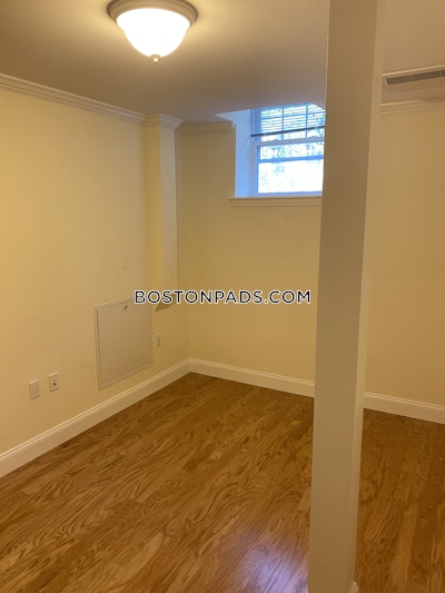 Cambridge 1 Bed 1 Bath CAMBRIDGE  Harvard Square - $2,795 No Fee
