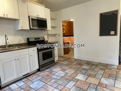 Mission Hill 5 Bed, 2.5 Bath Unit Boston - $8,300