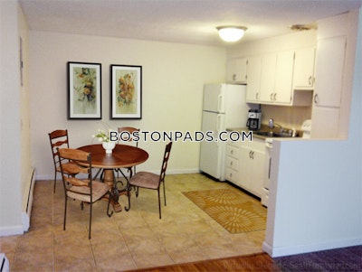 Brookline 2 Beds 1 Bath  Boston University - $3,700 No Fee