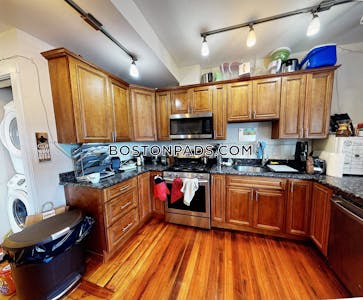 Cambridge 5 Beds 2 Baths Central Square/cambridgeport - $6,250