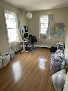 Cambridge 2 Bed 1 Bath CAMBRIDGE  Inman Square - $2,700 No Fee
