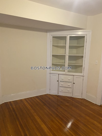 Cambridge 2 Bed 1 Bath CAMBRIDGE  Central Square/cambridgeport - $3,100