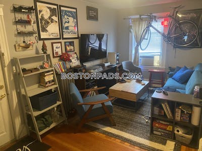 Cambridge 2 Beds 1 Bath on Alberta Terrace in Cambridge  North Cambridge - $2,750