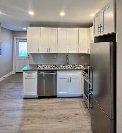 East Boston 2 Bed, 1 Bath Unit Boston - $2,850 No Fee