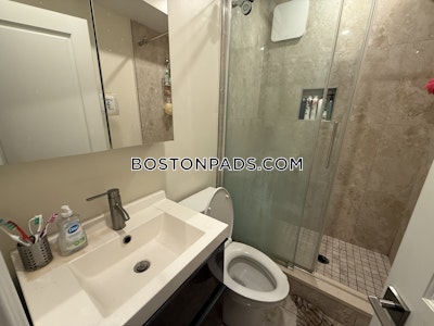 Brookline 3 Beds 2 Baths  Washington Square - $4,000 No Fee