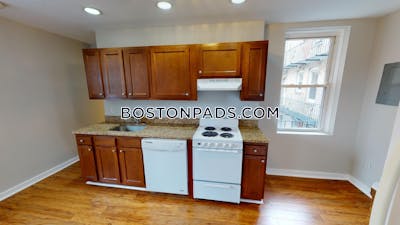 North End 3 Beds 1 Bath Boston - $4,500 No Fee