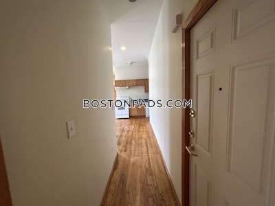 Somerville Great 2BD/1BA Somerville Apartment  Porter Square - $3,000