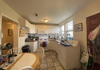 Cambridge 3 Bed 1 Bath CAMBRIDGE  Central Square/cambridgeport - $3,995 No Fee