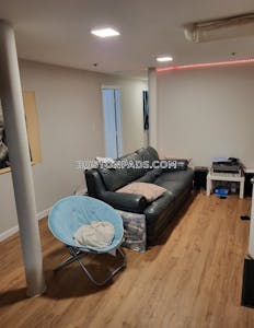 Northeastern/symphony 4 Beds 2 Baths Boston - $5,700 No Fee