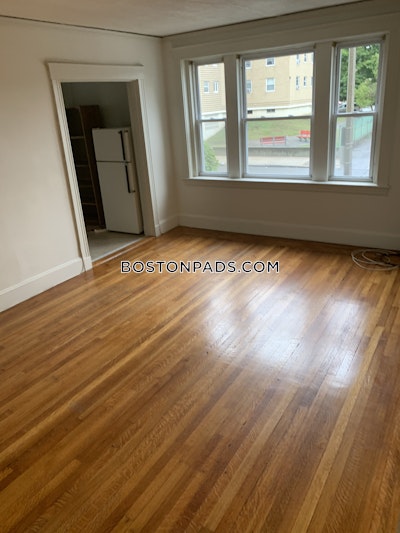 Brighton Studio 1 Bath Boston - $2,100