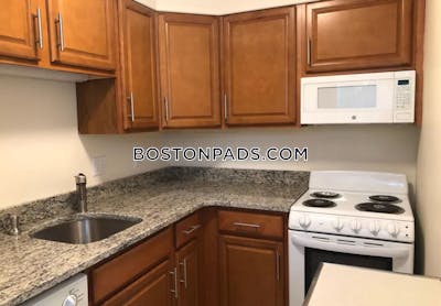 Brookline 2 Beds 1 Bath  Coolidge Corner - $3,100 No Fee