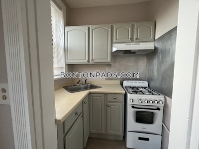 Lynn 1 Bed 1 Bath - $1,700 50% Fee