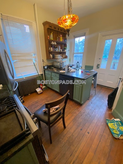 Mission Hill 6 Beds 2.5 Baths Boston - $14,000 No Fee