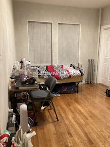 Northeastern/symphony Studio 1 Bath Boston - $2,500 No Fee