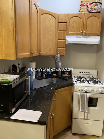 Northeastern/symphony Studio 1 Bath Boston - $2,500 No Fee
