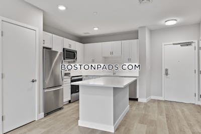 Woburn 3 Beds 2 Baths - $3,175 No Fee