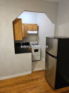 Northeastern/symphony Studio 1 Bath Boston - $2,500 No Fee