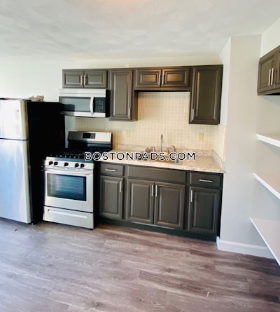 East Boston 1.5 Beds 1 Bath Boston - $2,450 No Fee