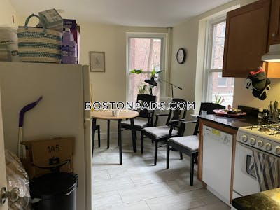 Beacon Hill 2 Beds 1 Bath Boston - $3,600 No Fee