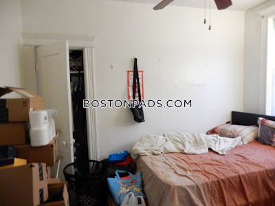 Allston/brighton Border Apartment for rent 1 Bedroom 1 Bath Boston - $2,100