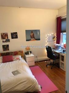 Brookline 3 Beds 1.5 Baths Boston University  Boston University - $6,300 No Fee