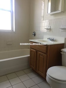 Somerville 1 Bed 1 Bath SOMERVILLE  Winter Hill - $2,200