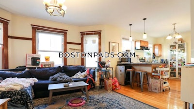 Brighton 4 Beds 2 Baths Boston - $4,100