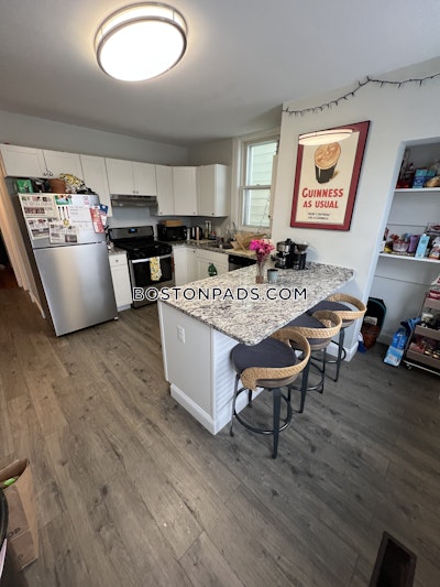 East Boston Apartment for rent 3 Bedrooms 1 Bath Boston - $3,410 50% Fee