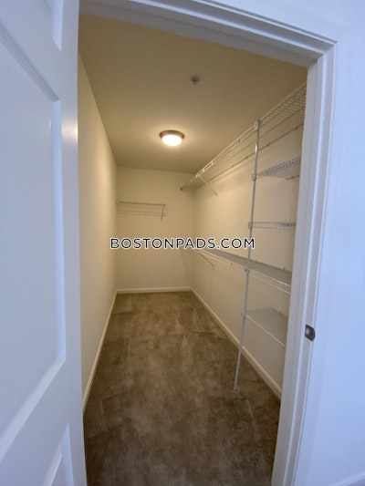 Lexington Apartment for rent 1 Bedroom 1 Bath - $2,956