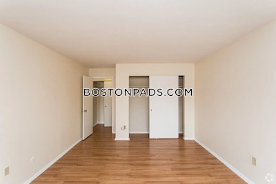 Milford Apartment for rent 2 Bedrooms 1 Bath - $2,200