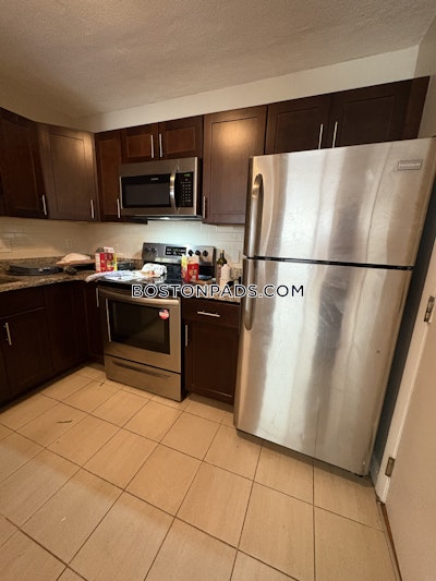 Newton Apartment for rent 2 Bedrooms 1 Bath  Auburndale - $2,650 No Fee
