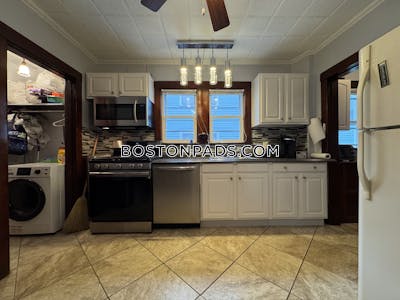 Somerville 2 Beds 1 Bath  Magoun/ball Square - $3,500