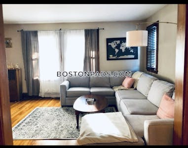 Arlington 2 bedroom 1 baths in ARLINGTON - $2,950