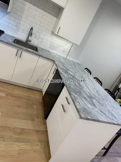 Melrose Apartment for rent 1 Bedroom 1 Bath - $2,400