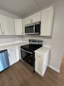 Cambridge Apartment for rent 3 Bedrooms 1 Bath  Mt. Auburn/brattle/ Fresh Pond - $3,195