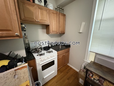 Cambridge Studio No Bath  Central Square/cambridgeport - $2,275 No Fee