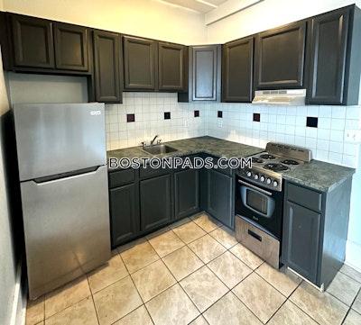Worcester 1 bedroom 1 baths in Worcester - $1,650 No Fee