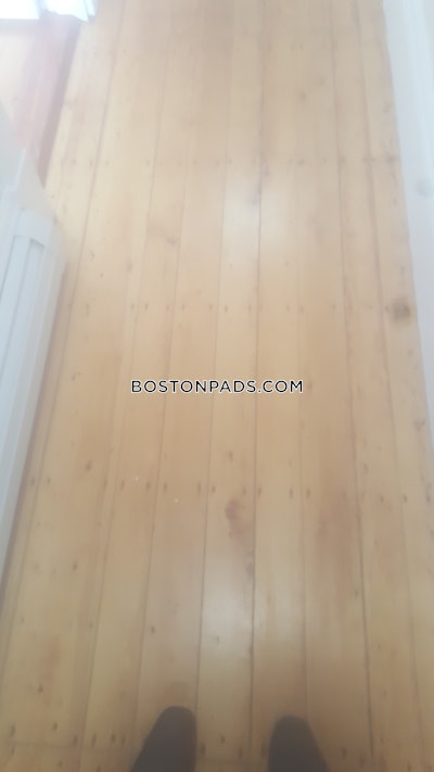 Somerville Apartment for rent 4 Bedrooms 1 Bath  Dali/ Inman Squares - $5,000
