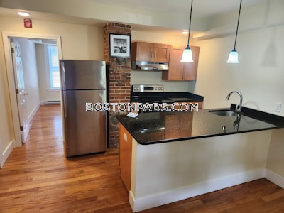 Framingham Apartment for rent 1 Bedroom 1 Bath - $2,000