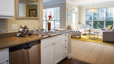 Waltham Apartment for rent 3 Bedrooms 1 Bath - $5,673 No Fee
